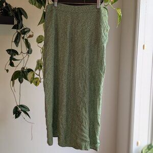 H&M Green and White Floral Skirt